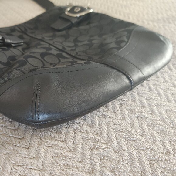 Coach Signature Purse - Shoulder Crossbody Bag, Leather/Canvas, Black. - Picture 7 of 16